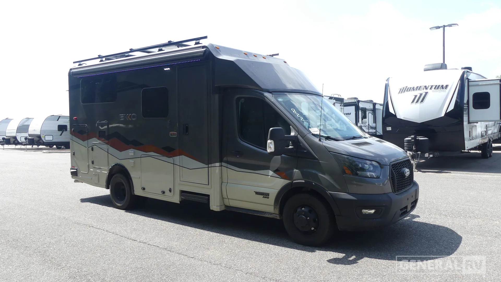 2027 Winnebago EKKO 22A - Photo 2
