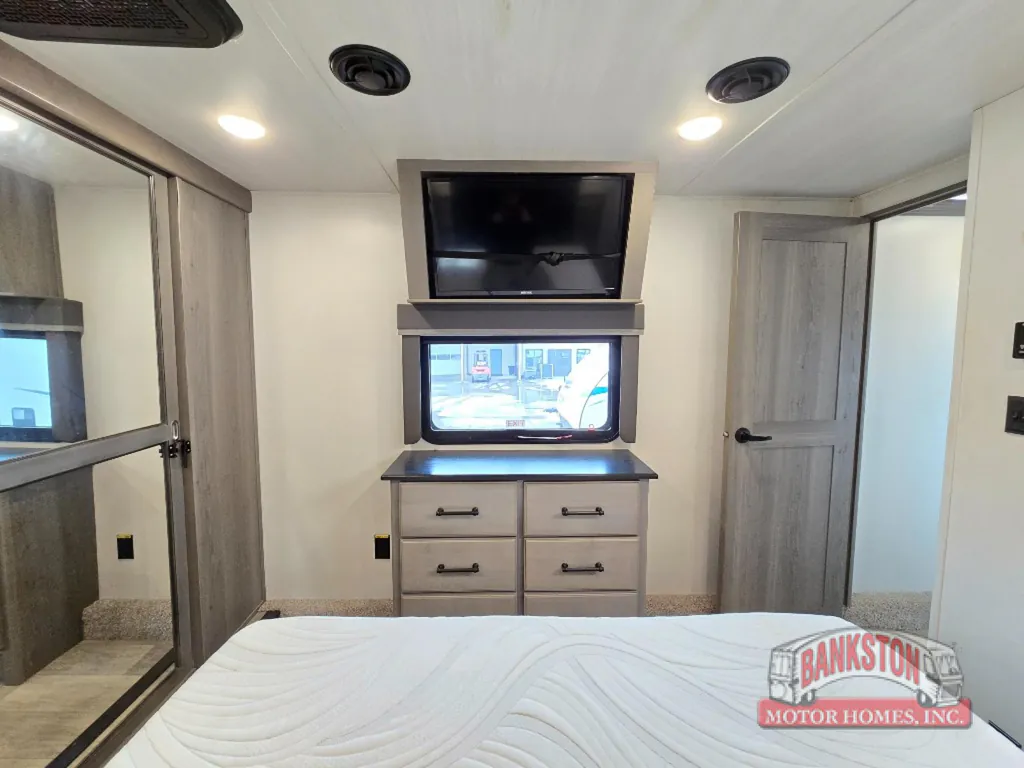 2022 Keystone Montana 3813MS, Photos photo 34