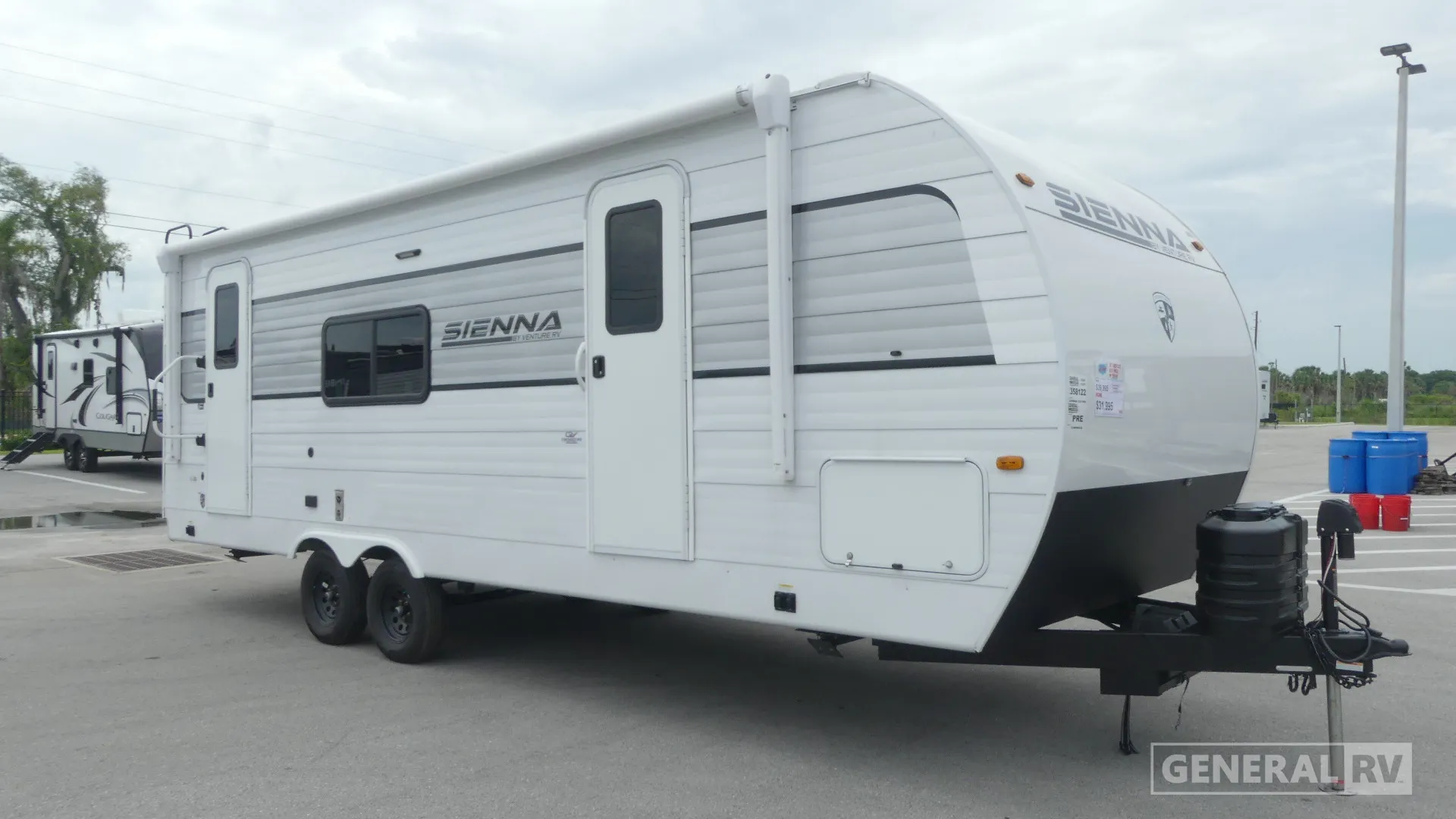 2025 Venture RV Sienna SA231VRK - Photo 2
