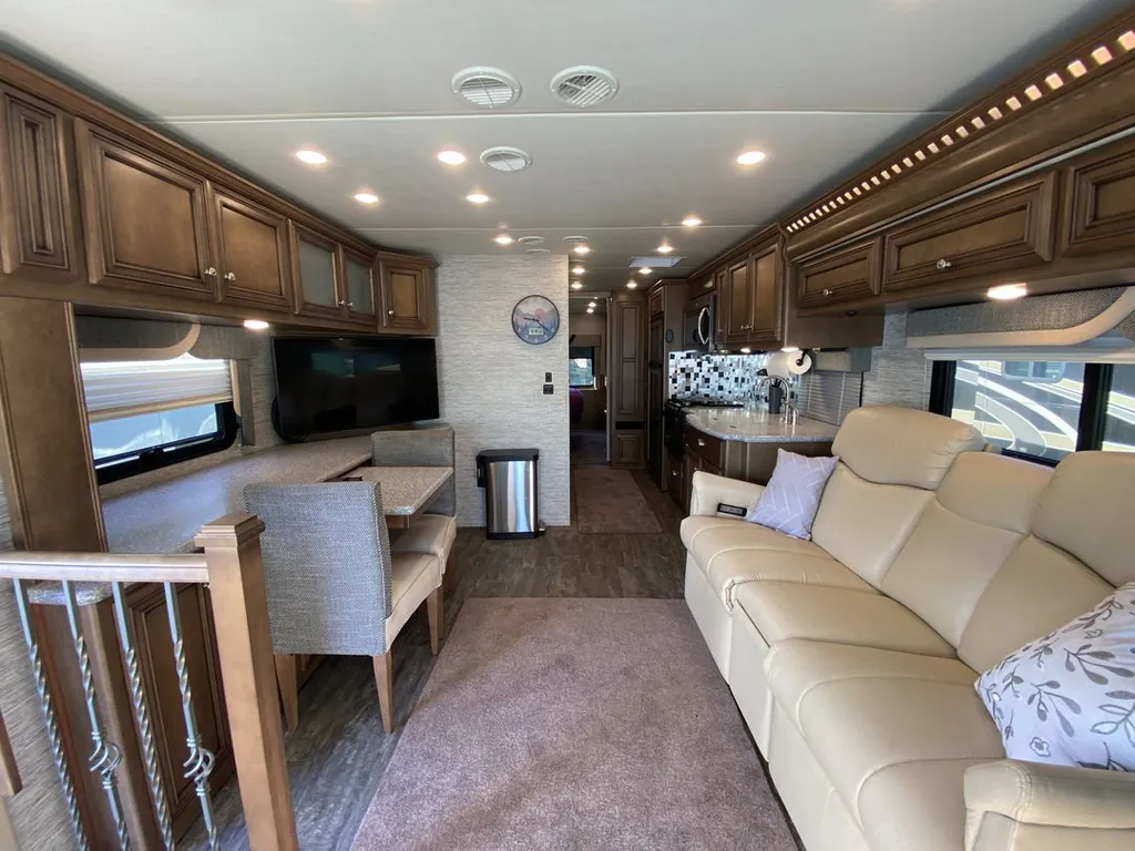 2019 Newmar Bay Star Sport 3226, Photos photo 11