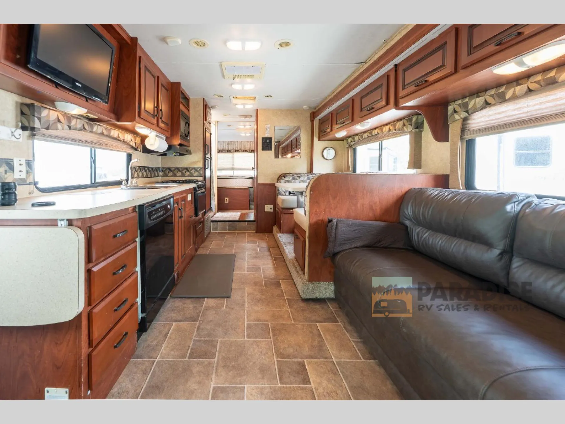 2012 Forest River Sunseeker 3010DS - Photo 3