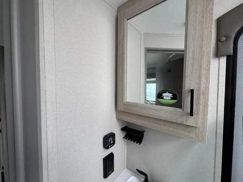 2026 Coachmen Catalina Legacy Edition 273DBHCK, Photos photo 21