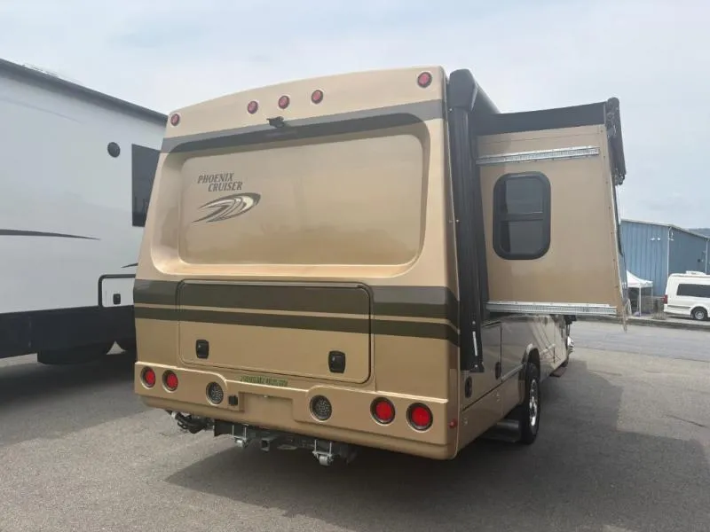 2022 Phoenix Cruiser 2351D - Photo 3