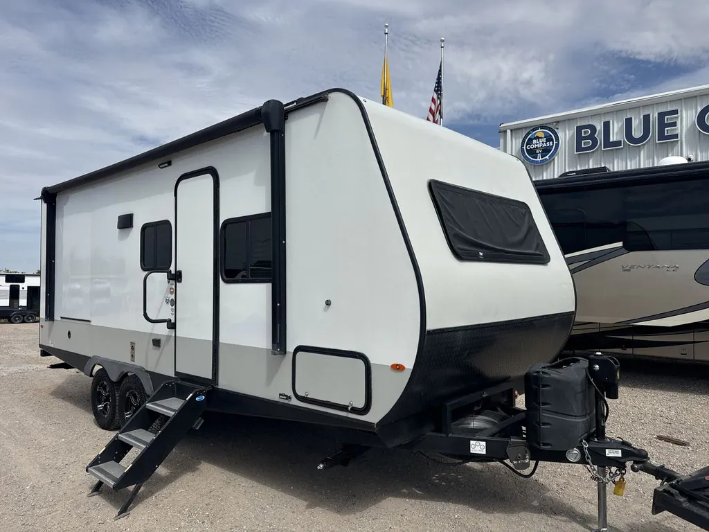 2022 Forest River Rockwood Signature 8337RL - Photo 2
