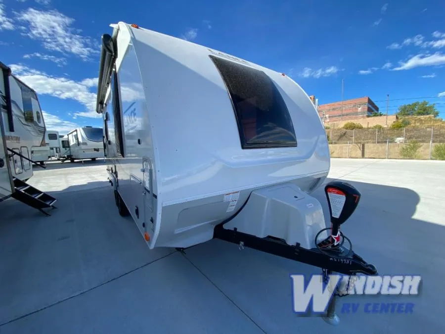 2026 Lance Lance Travel Trailers 1995 - Main photo