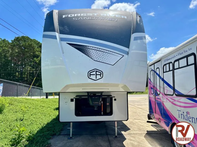 2026 Forest River Sandpiper 3900HBLR