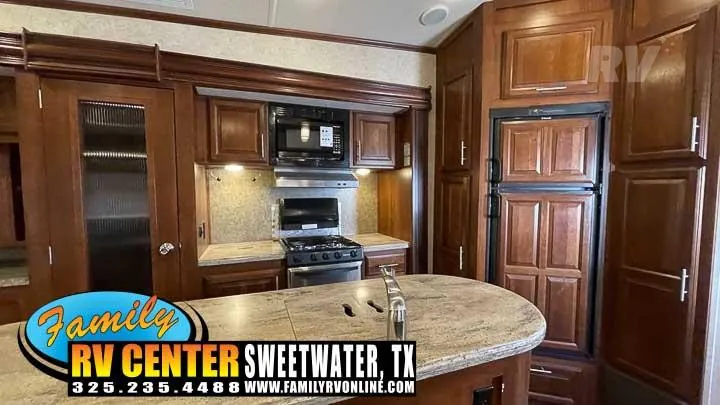 2015 Forest River Wildcat 333MK, Photos photo 14