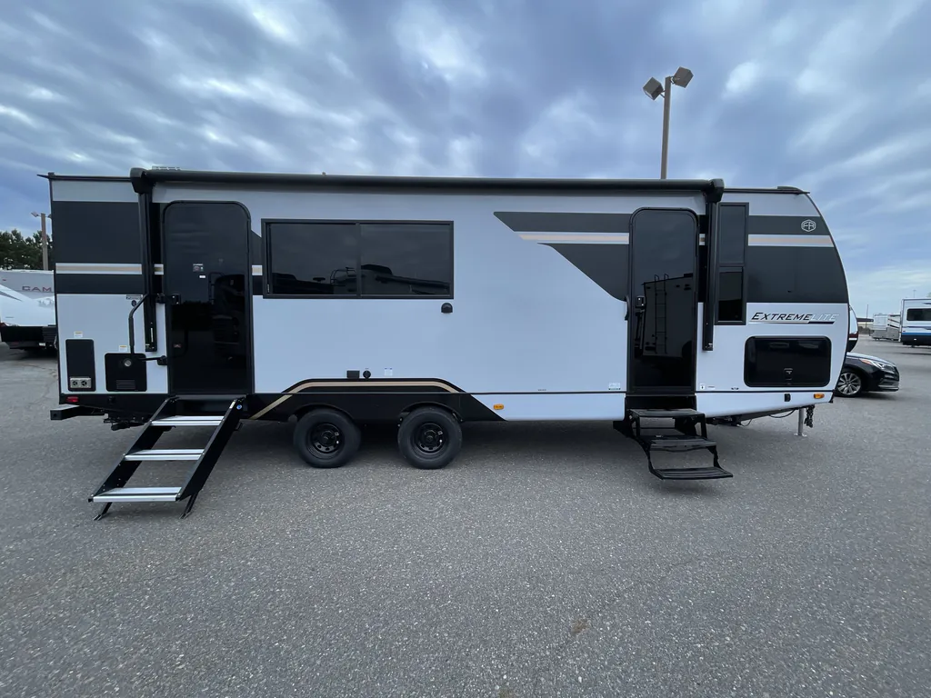 2026 Forest River Vibe Extreme Lite 2400RB, Photos photo 5
