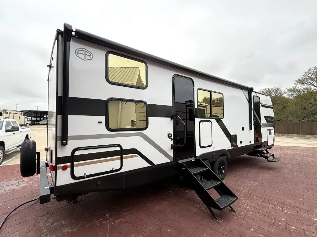 2027 Forest River Tracer 275BH, Photos photo 4