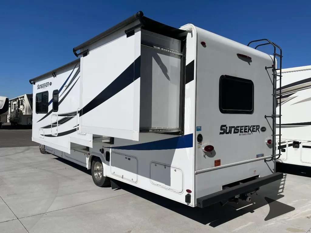 2020 Forest River Sunseeker 3040DS, Photos photo 5