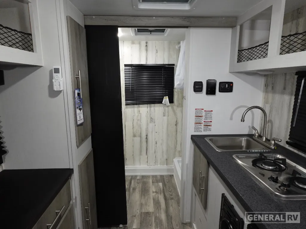 2025 Travel Lite Rove Lite 14FB - Photo 3