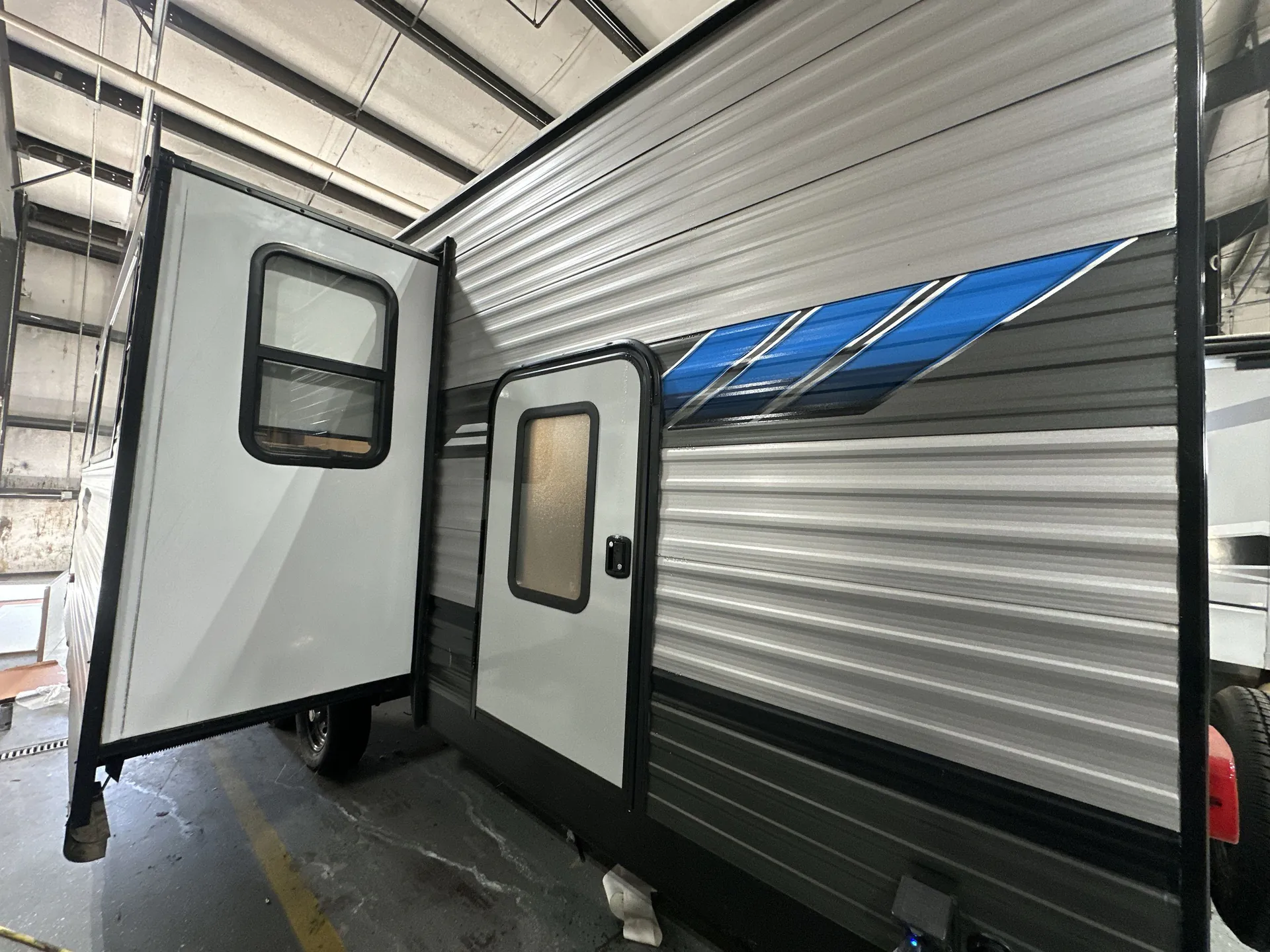 2021 Forest River Salem 29VBUD — backside
