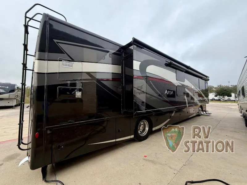 2018 Thor Motor Coach Aria 4000 - Photo 3