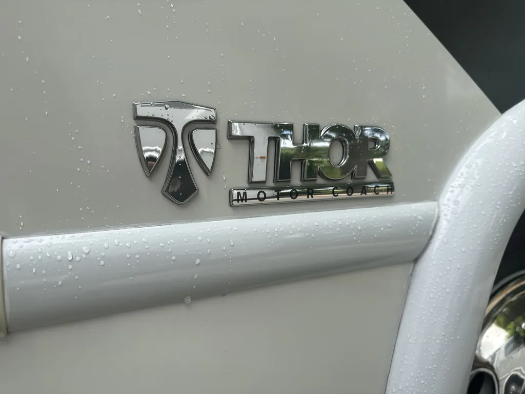 2023 Thor Motor Coach Vegas 24.3, Photos photo 34