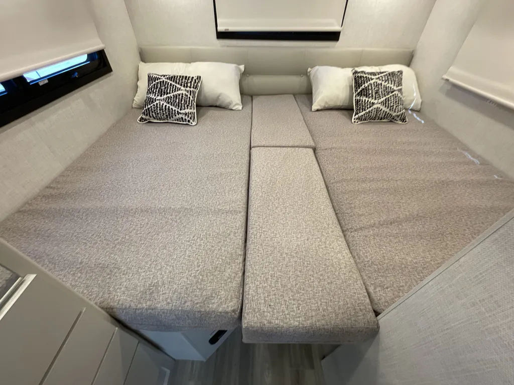 2026 Thor Motor Coach Axis 26.2, Photos photo 34