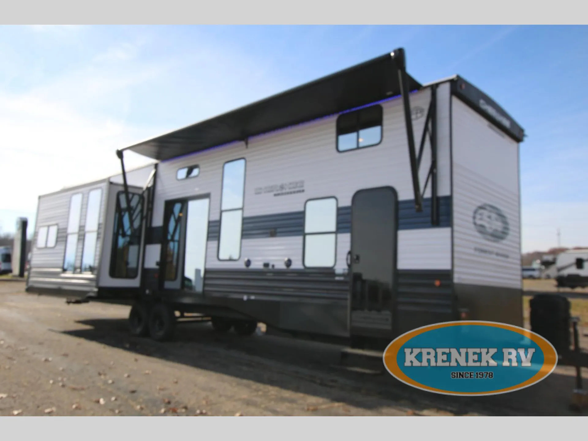 2026 Forest River Cherokee Timberwolf 39DL - Photo 2
