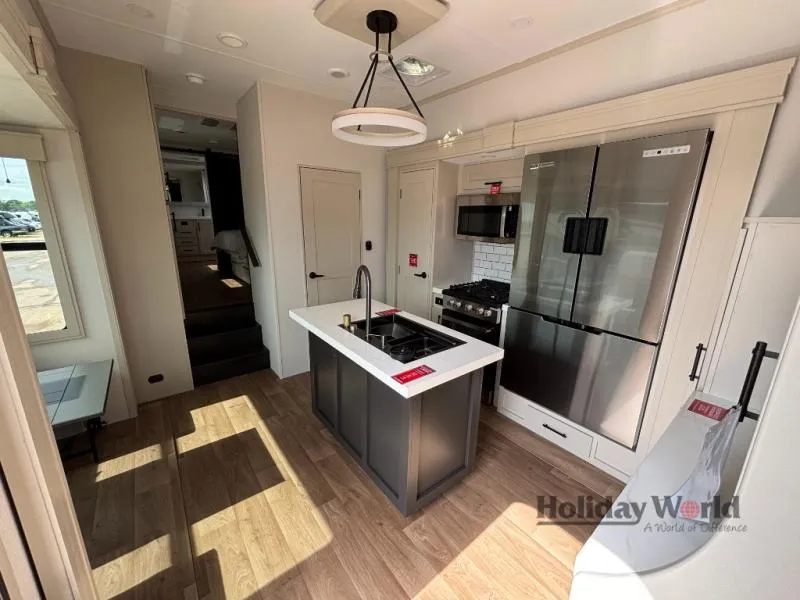 2026 Grand Design Solitude 380FL - Photo 4