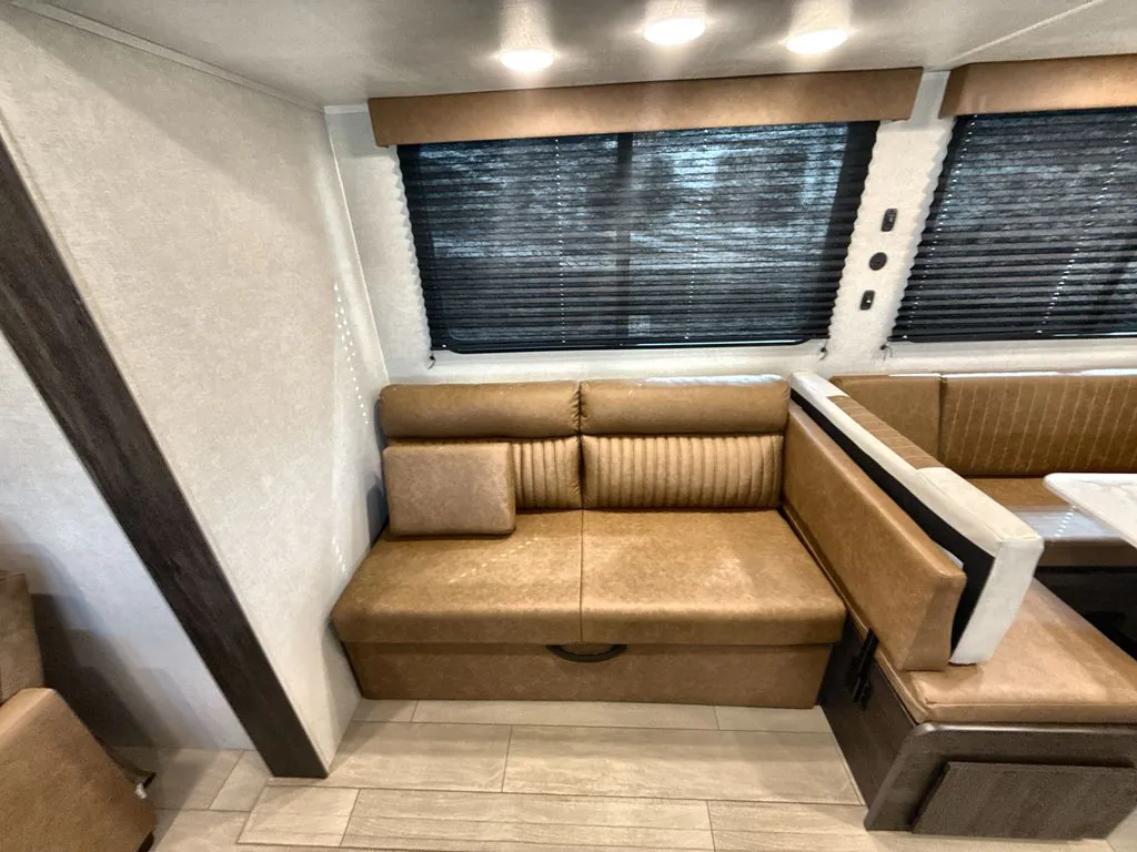 2026 CrossRoads Zinger Lite 260RL, Photos photo 25