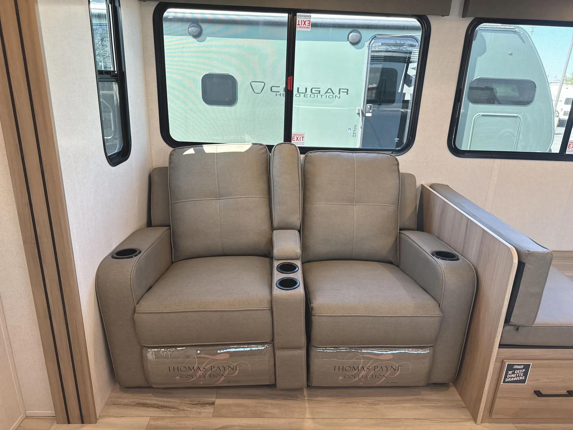 2026 Keystone Coleman Legacy 2600RB - Photo 3
