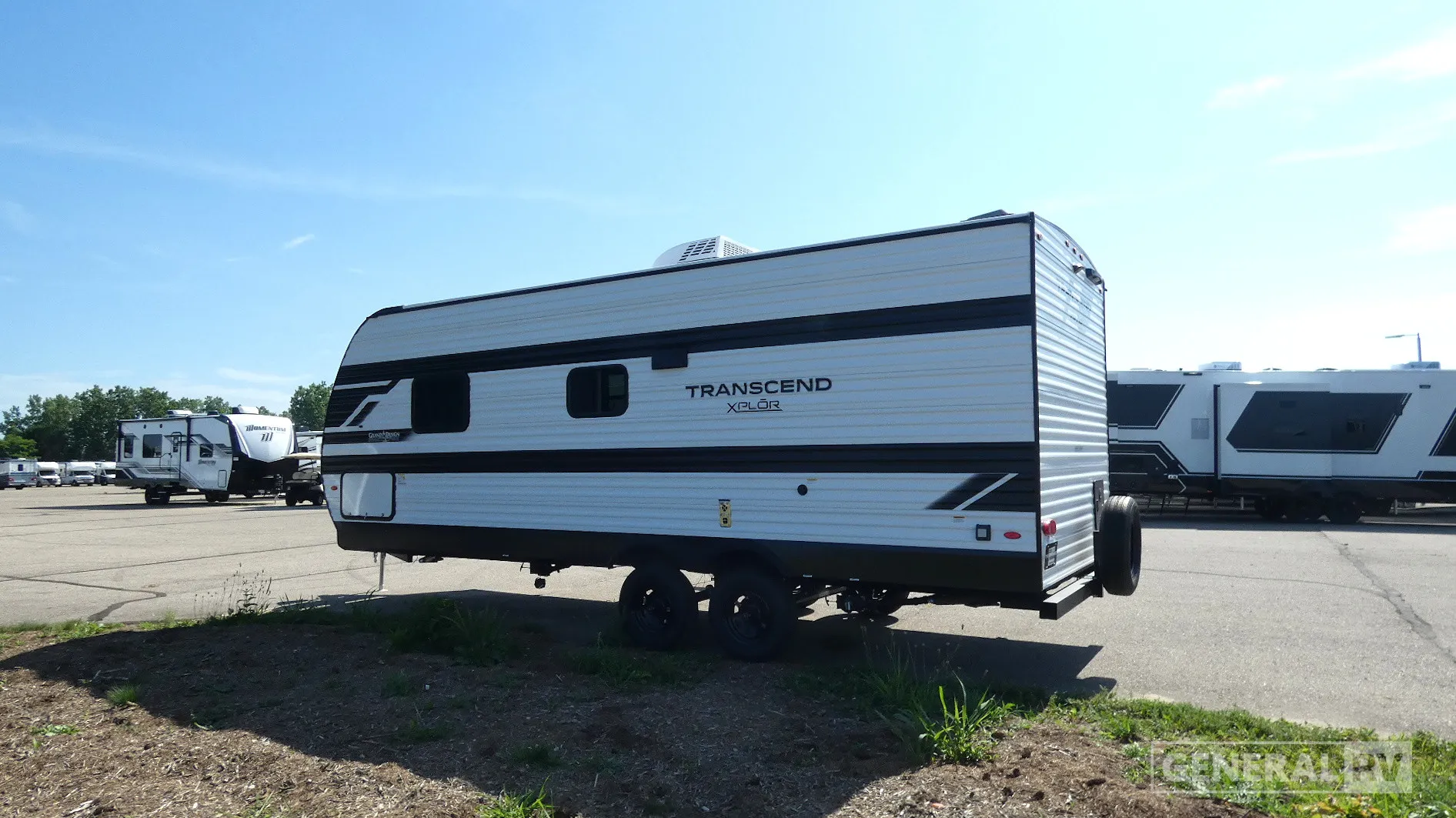2027 Grand Design Transcend Xplor 19BHX - Photo 4