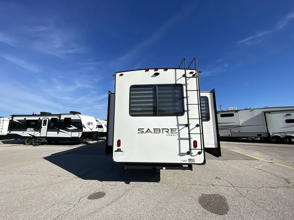 2020 Forest River Sabre 36BHQ, Photos photo 7