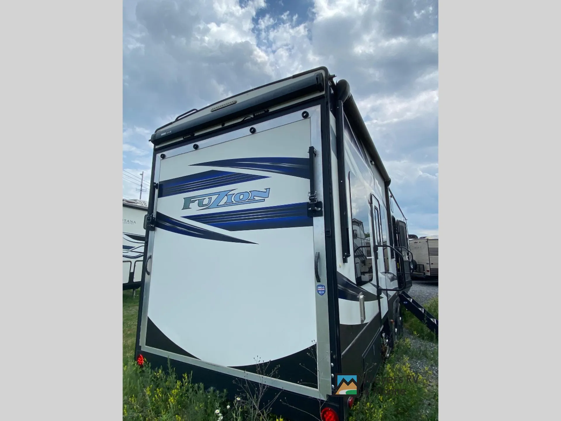 2018 Keystone Fuzion 369 - Photo 4