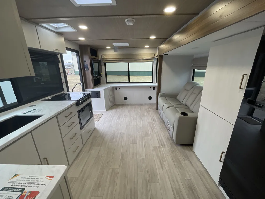 2026 Forest River Vibe Extreme Lite 2400RB, Photos photo 3