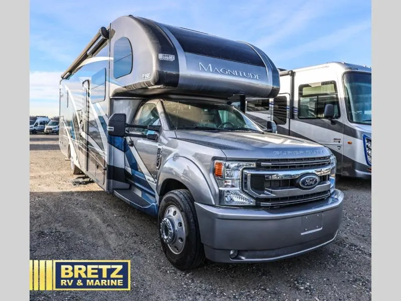 2023 Thor Motor Coach Magnitude RS36 - Photo 2