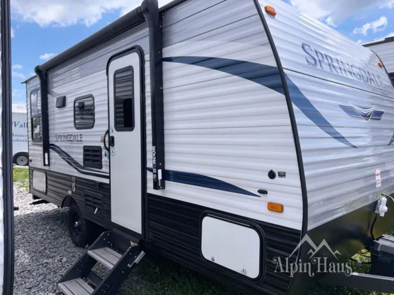 2021 Keystone Springdale Mini 1750RD - Photo 2