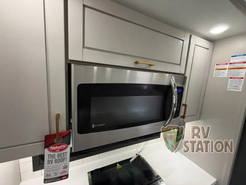 2027 Jayco North Point 310RLTS - Photo 4