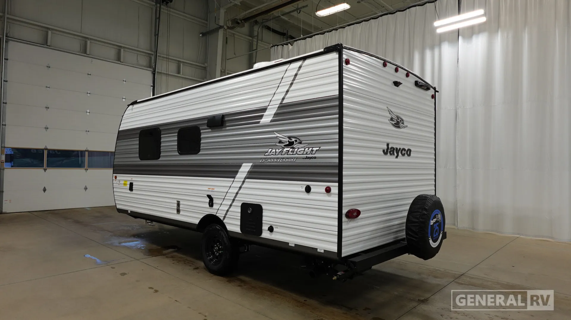 2027 Jayco Jay Flight SLX 175FQ - Photo 4