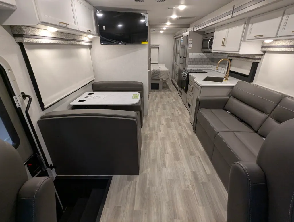 2026 Thor Motor Coach Windsport 29L, Photos photo 11