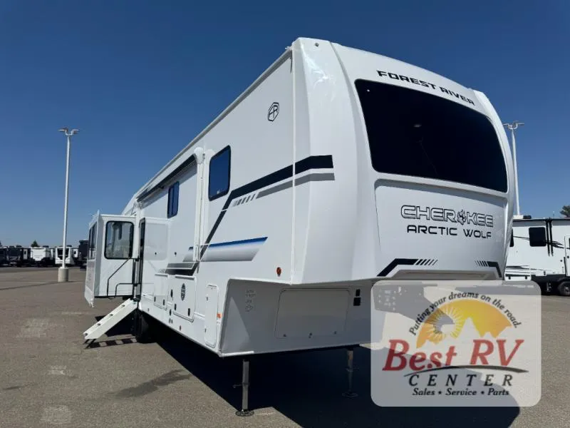 2026 Forest River Cherokee Arctic Wolf 3650SUITE - Photo 2