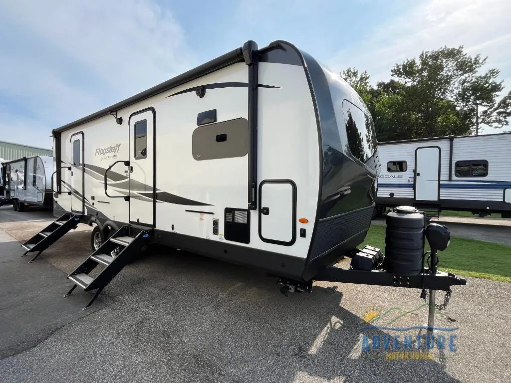 2024 Forest River Flagstaff Super Lite 26FKBS - Photo 2
