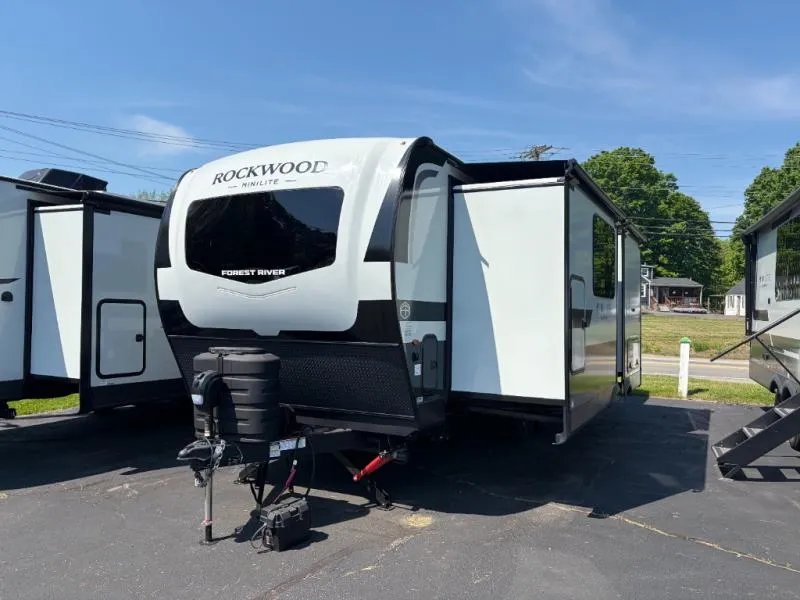 2026 Forest River Rockwood Mini Lite 2523MBR - Photo 2