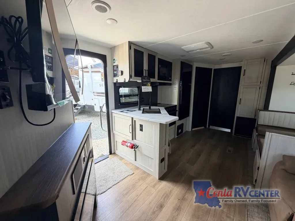 2027 Forest River Puma 32BHQS, Photos photo 3