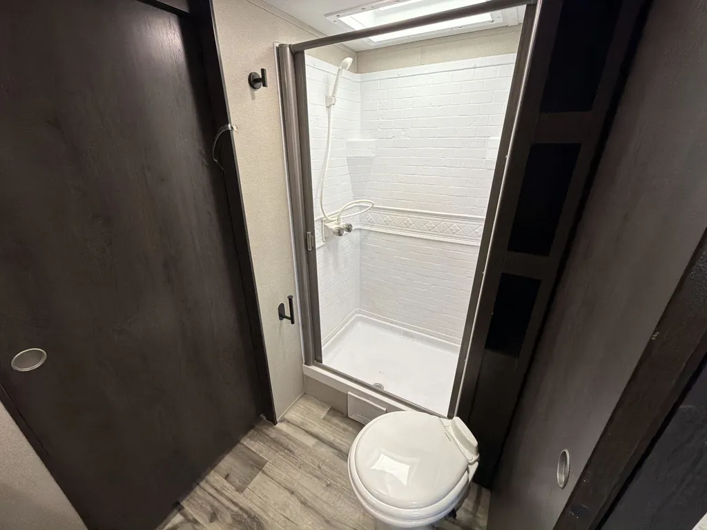2023 Grand Design Transcend Xplor 321BH, Photos photo 16