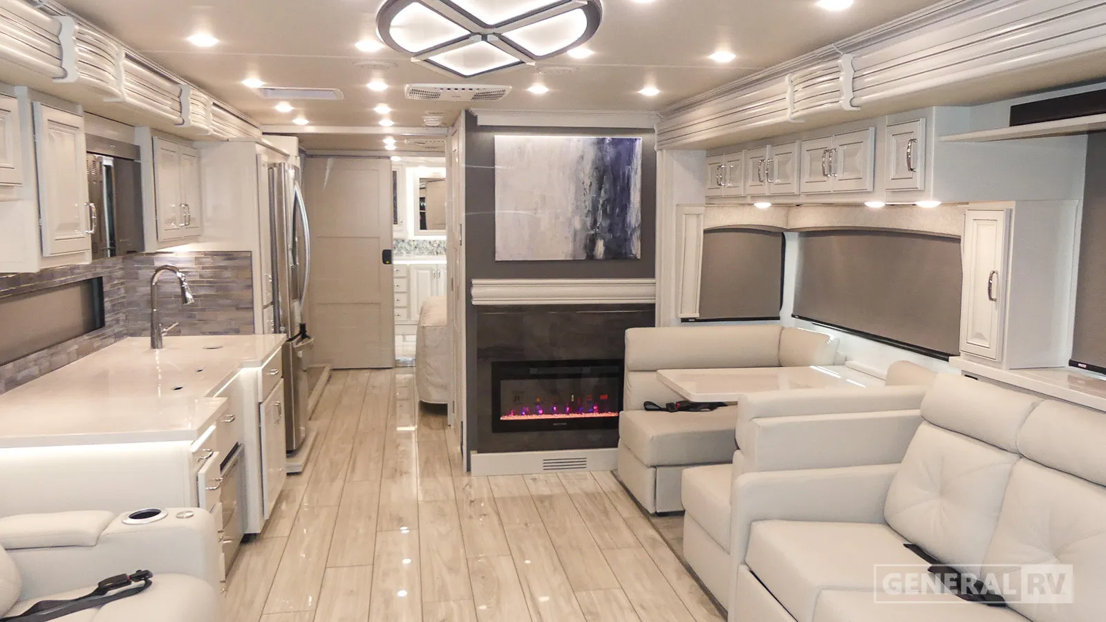 2026 Holiday Rambler Endeavor 38W - Photo 3