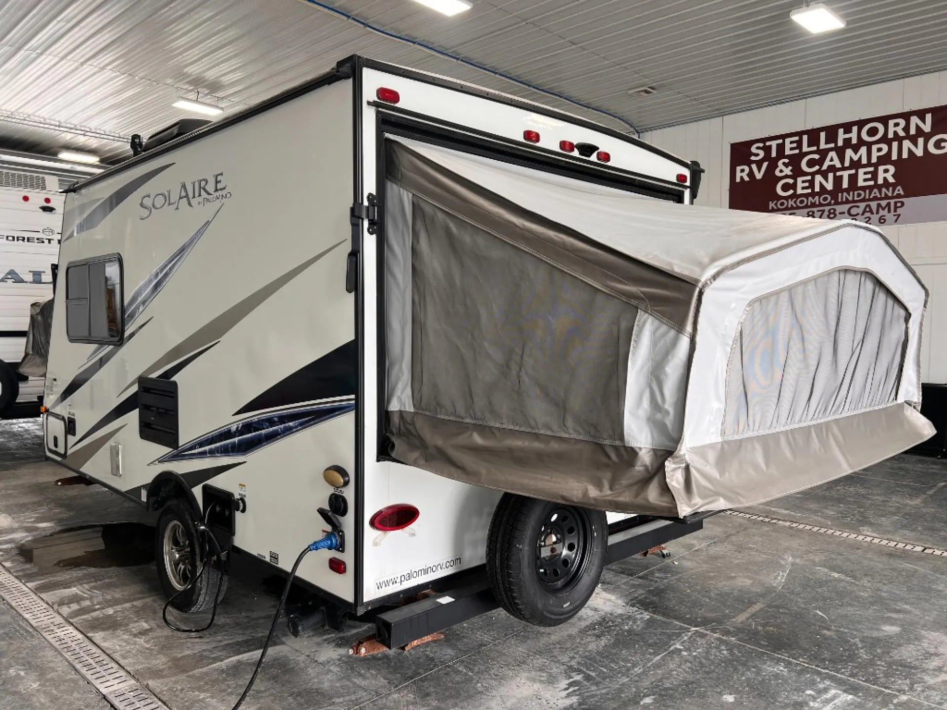 2019 Palomino Solaire 147X - Photo 4