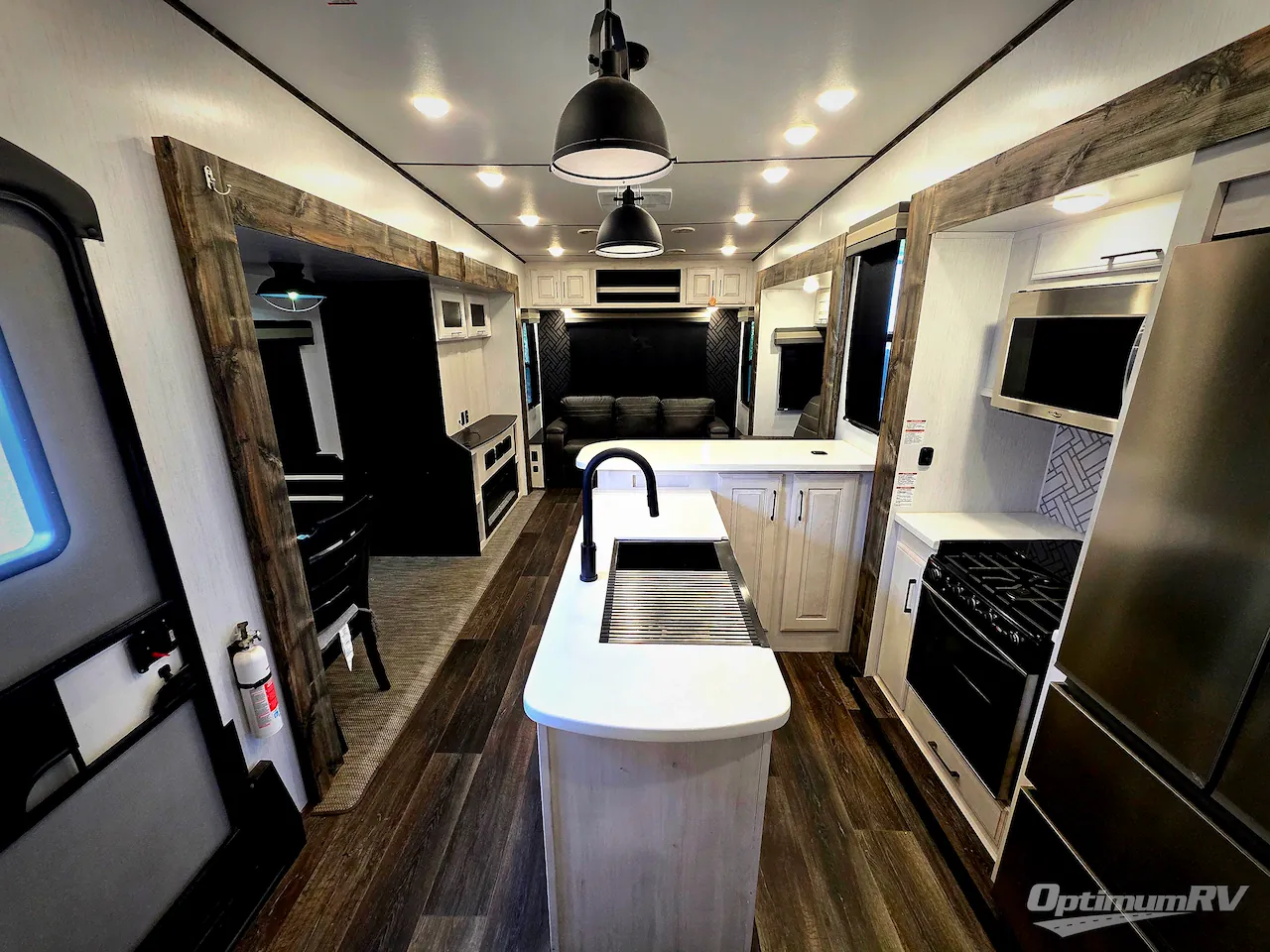 2023 Heartland Bighorn Traveler 35BK - Photo 3