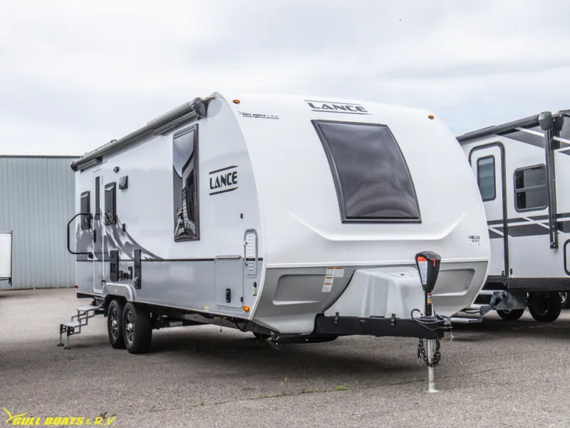 2026 Lance Lance Travel Trailers Used    2255 - Main photo
