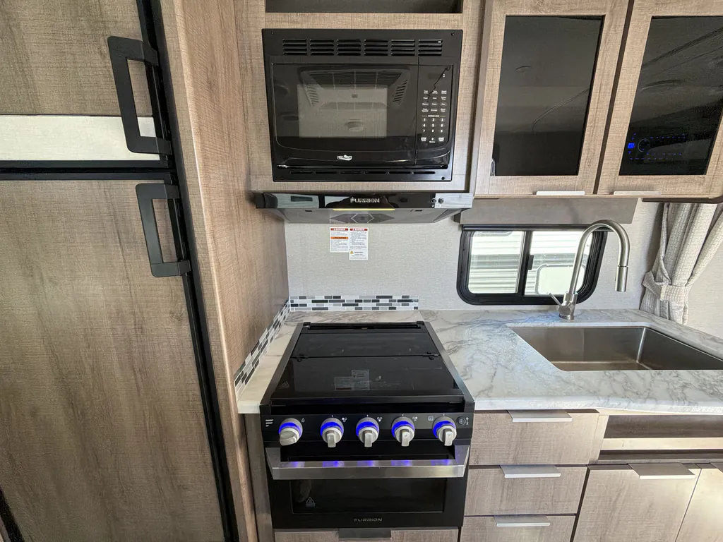 2021 Grand Design Imagine XLS 21BHE, Photos photo 10