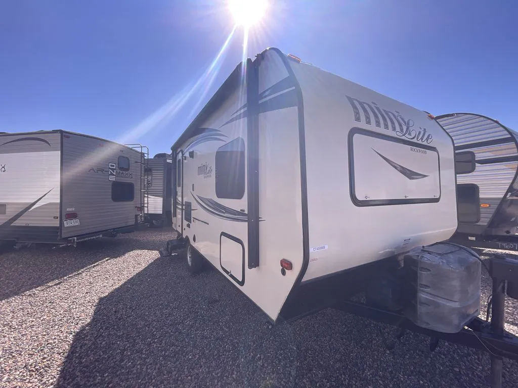 2016 Forest River Rockwood Mini Lite 1907 - Photo 2