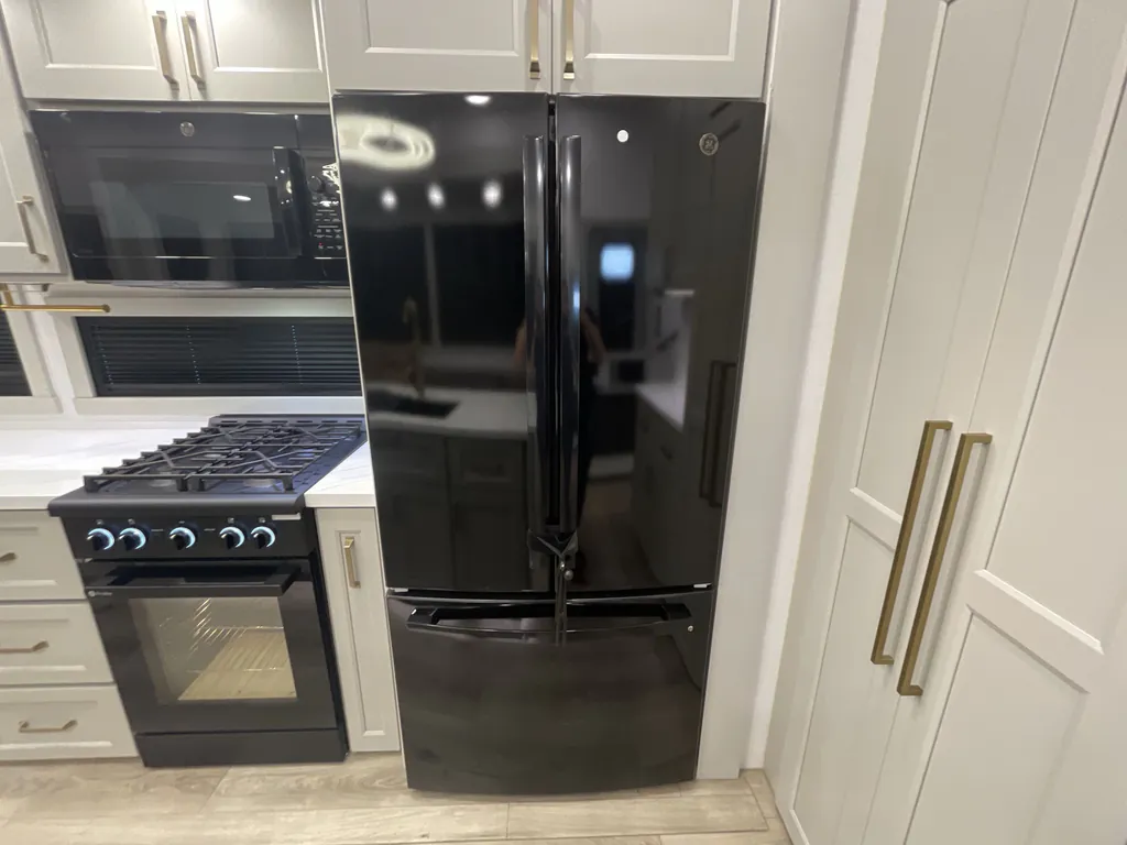 2025 Brinkley Model G 4100, Photos photo 8