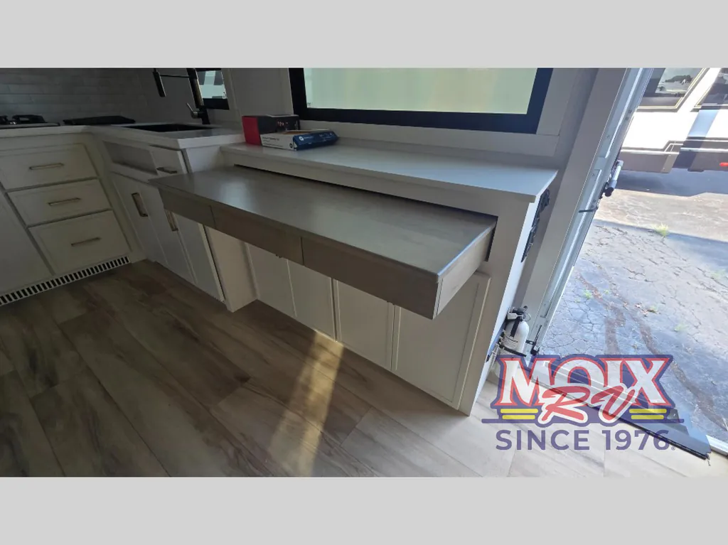 2025 Brinkley Model I 265, Photos photo 12