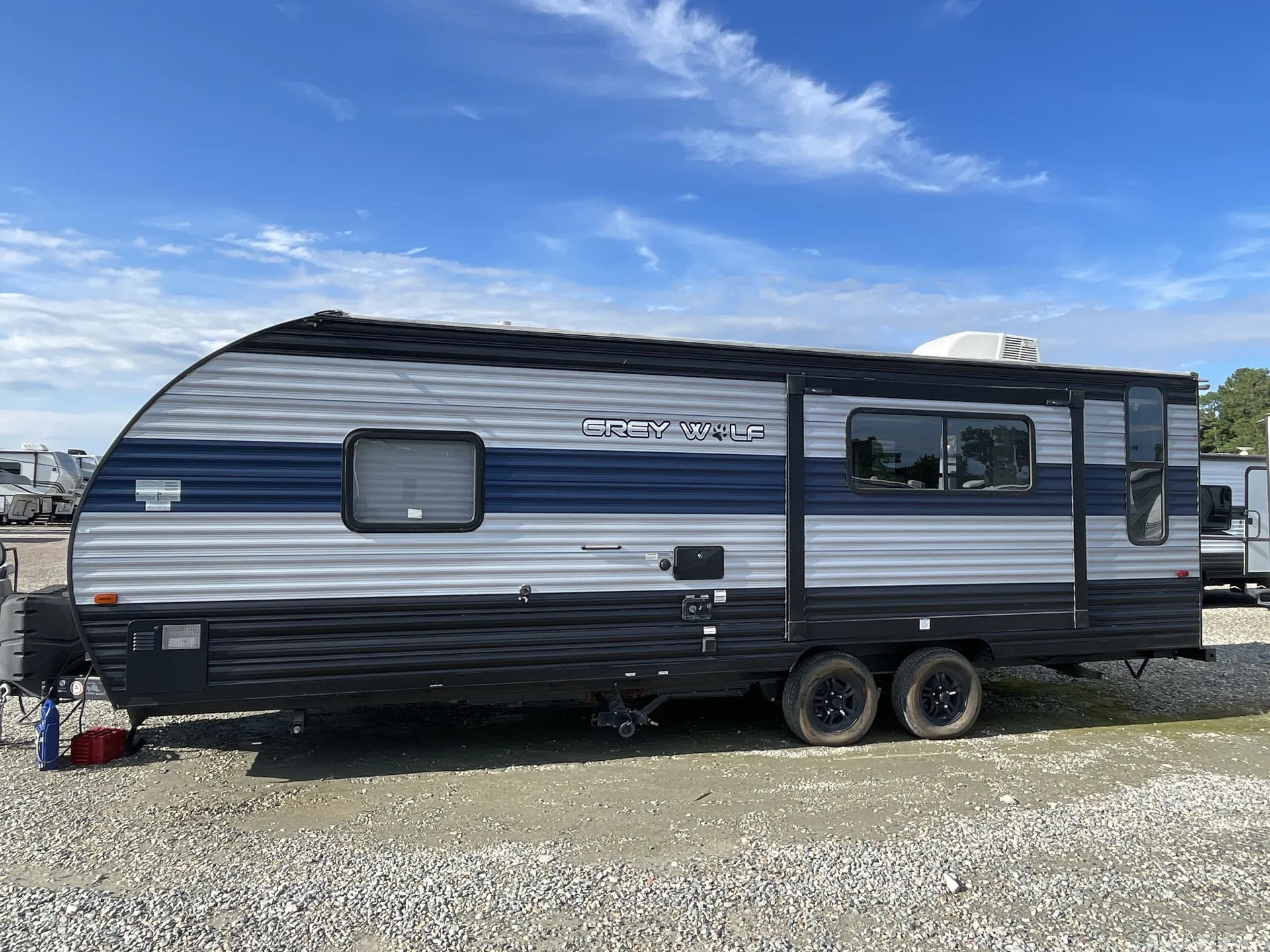 2021 Forest River Cherokee Grey Wolf 23MK — off campside