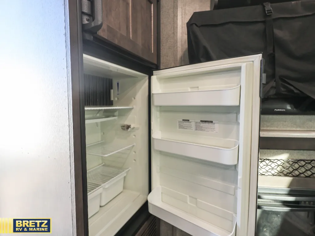 2019 Forest River Flagstaff Micro Lite 25FKS, Photos photo 12