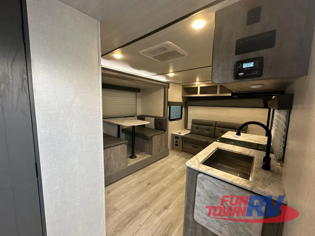 2023 Forest River RV Surveyor Legend X 17RBLX, Photos photo 11