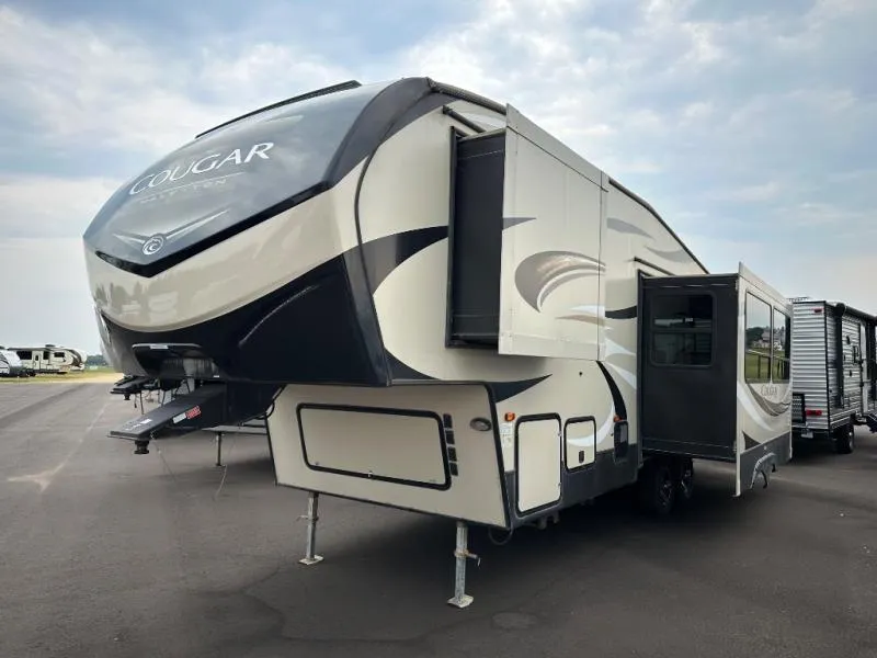 2018 Keystone Cougar Half-Ton Series 25RES - Photo 4