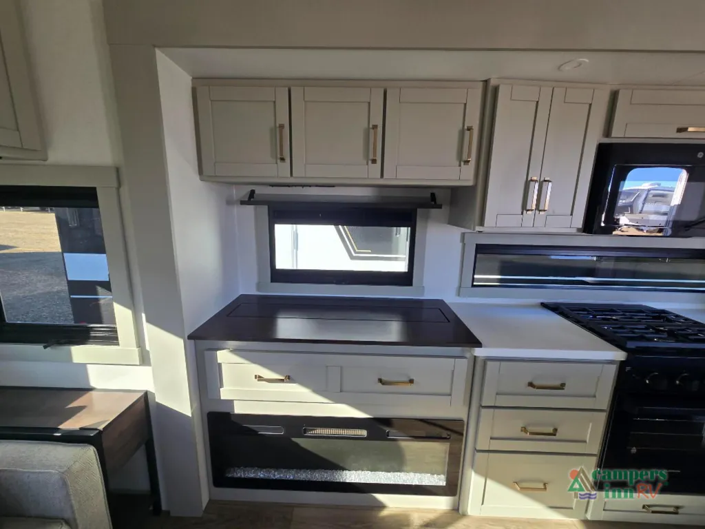 2026 Brinkley Model Z 3600, Photos photo 24